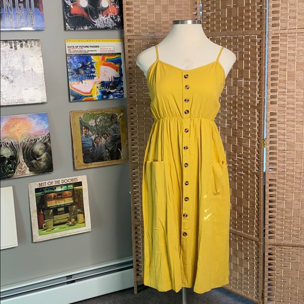 Spaghetti strap yellow midi dress